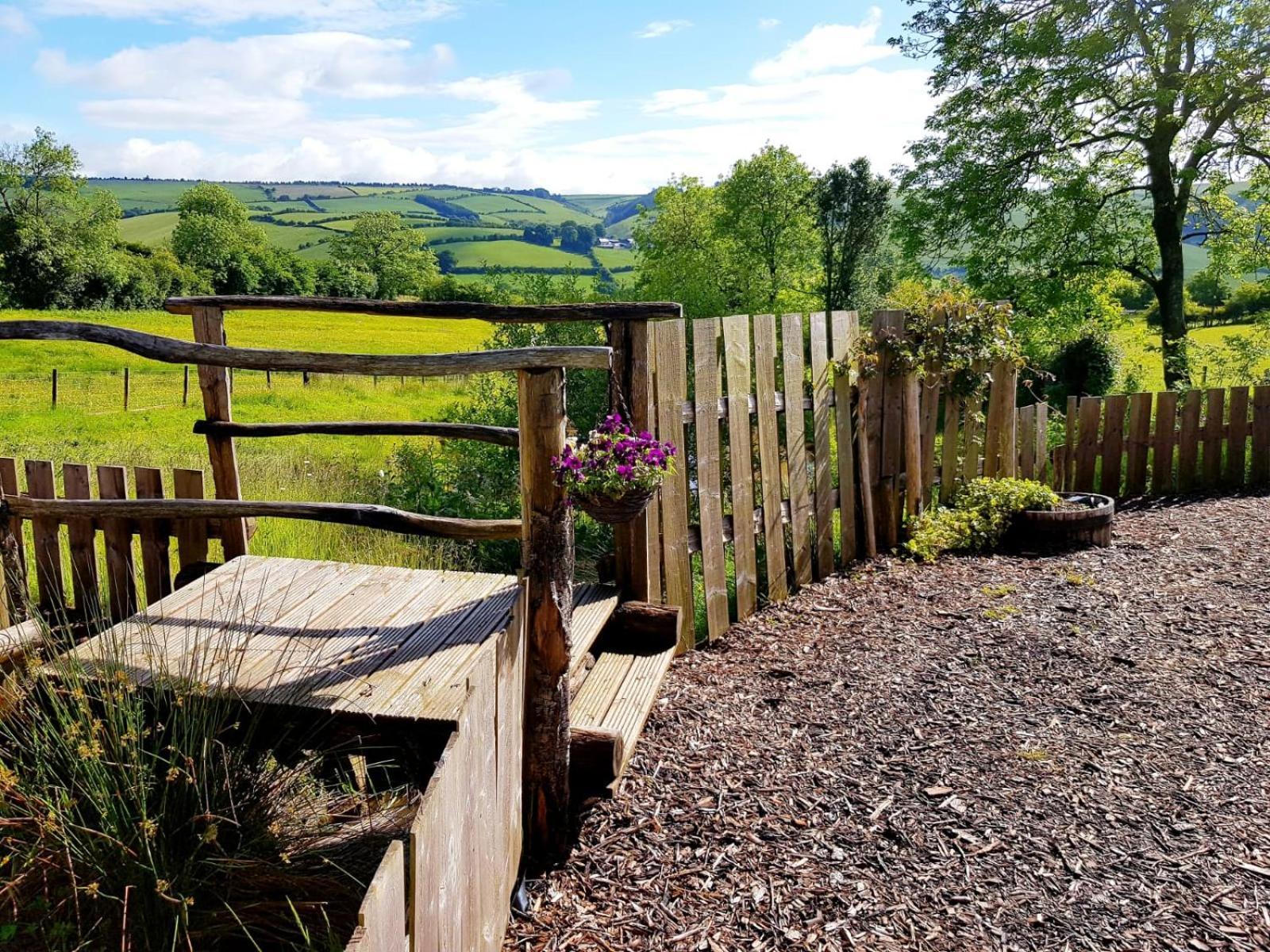 Eco Accommodation Cornflower Holiday Craven Arms Exterior foto